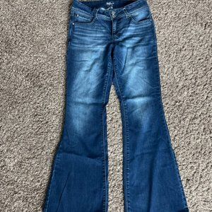 Maurices Everflex Mid-Rise Flare Jeans Size 8